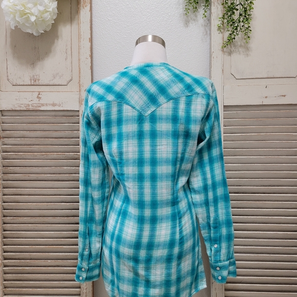 Panhandle plaid embroidery button down western shirt Small - Picture 6 of 13